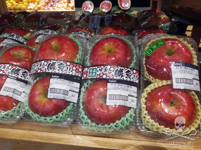 Fruit packaged in plastic and foam