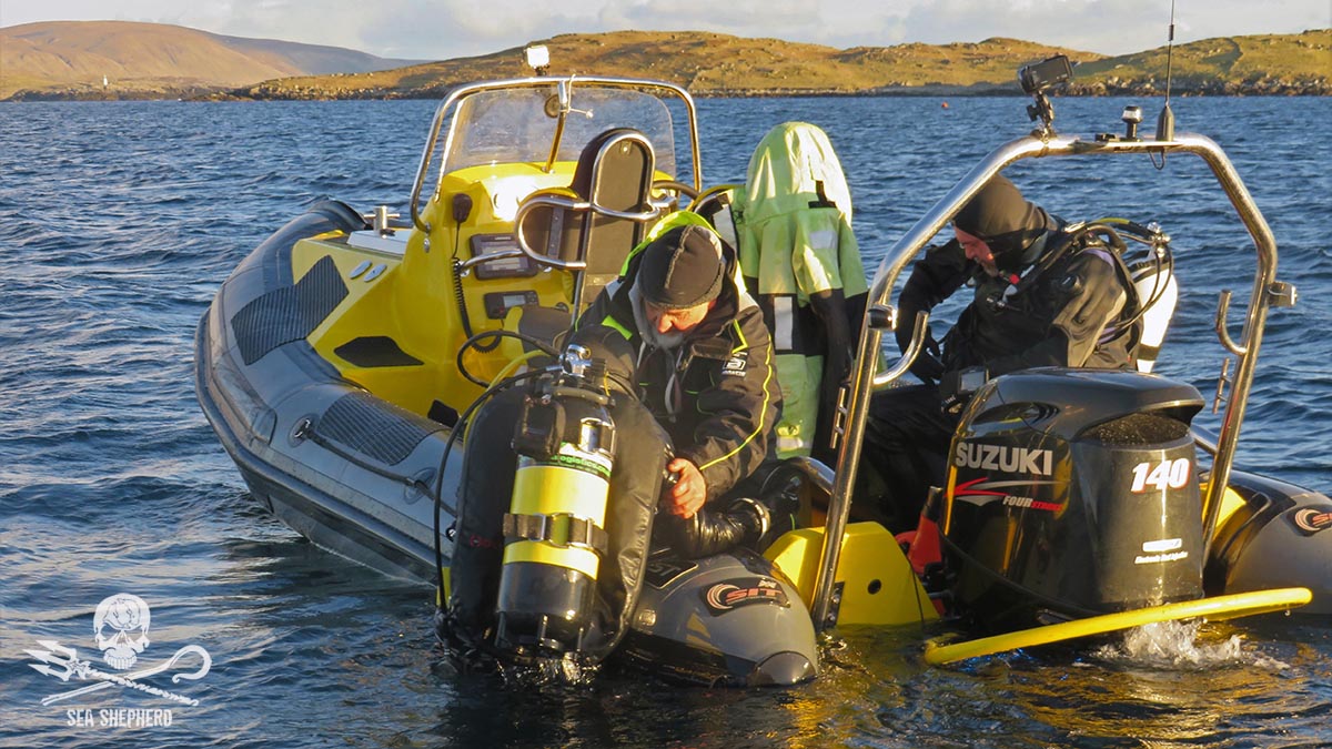 Sea Shepherd UK’s RHIB ‘Dragon’ retrieving divers after an seabed survey in 2017