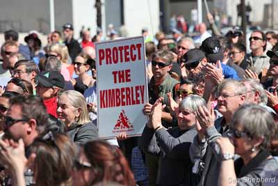 Hundreds of supporters attend rally for Kimberley whales in Sydney